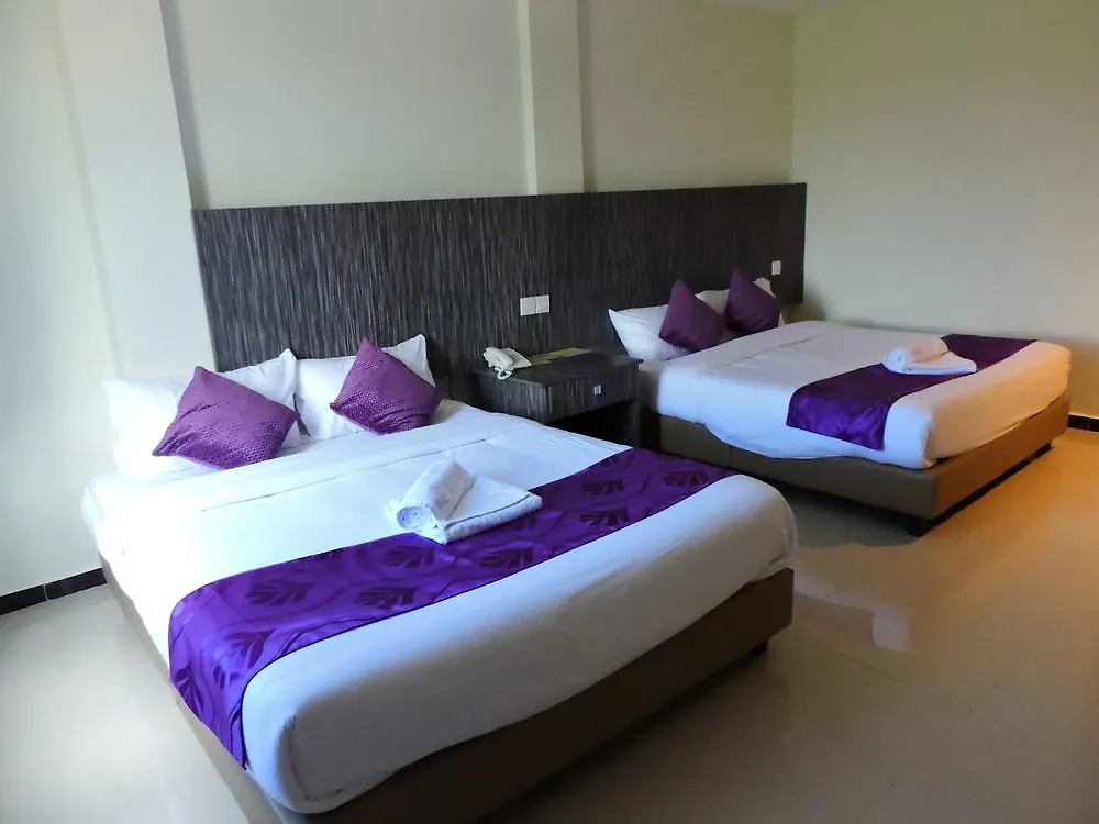 Salsa Resort Langkawi By Casa Loma Пантай-Сенанг