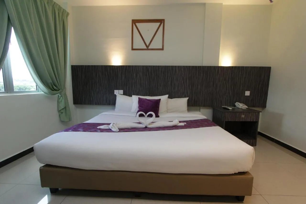 Salsa Resort Langkawi By Casa Loma Пантай-Сенанг